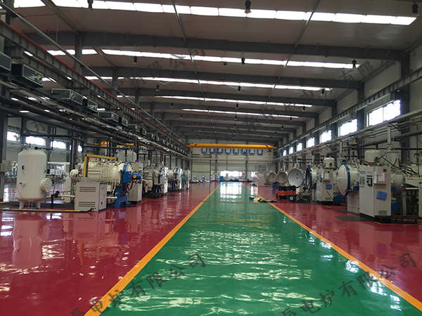 高真空氣氛爐客戶現場